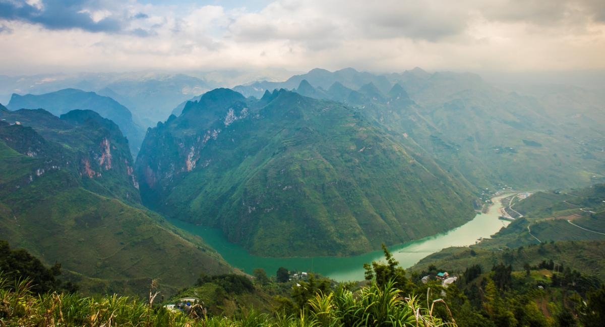 HA GIANG & CAO BANG ADVENTURE 05 DAYS 04 NIGHTS